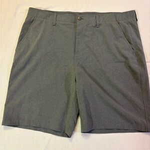 RW&CO. Men's Charcoal Grey Flat-Front Shorts